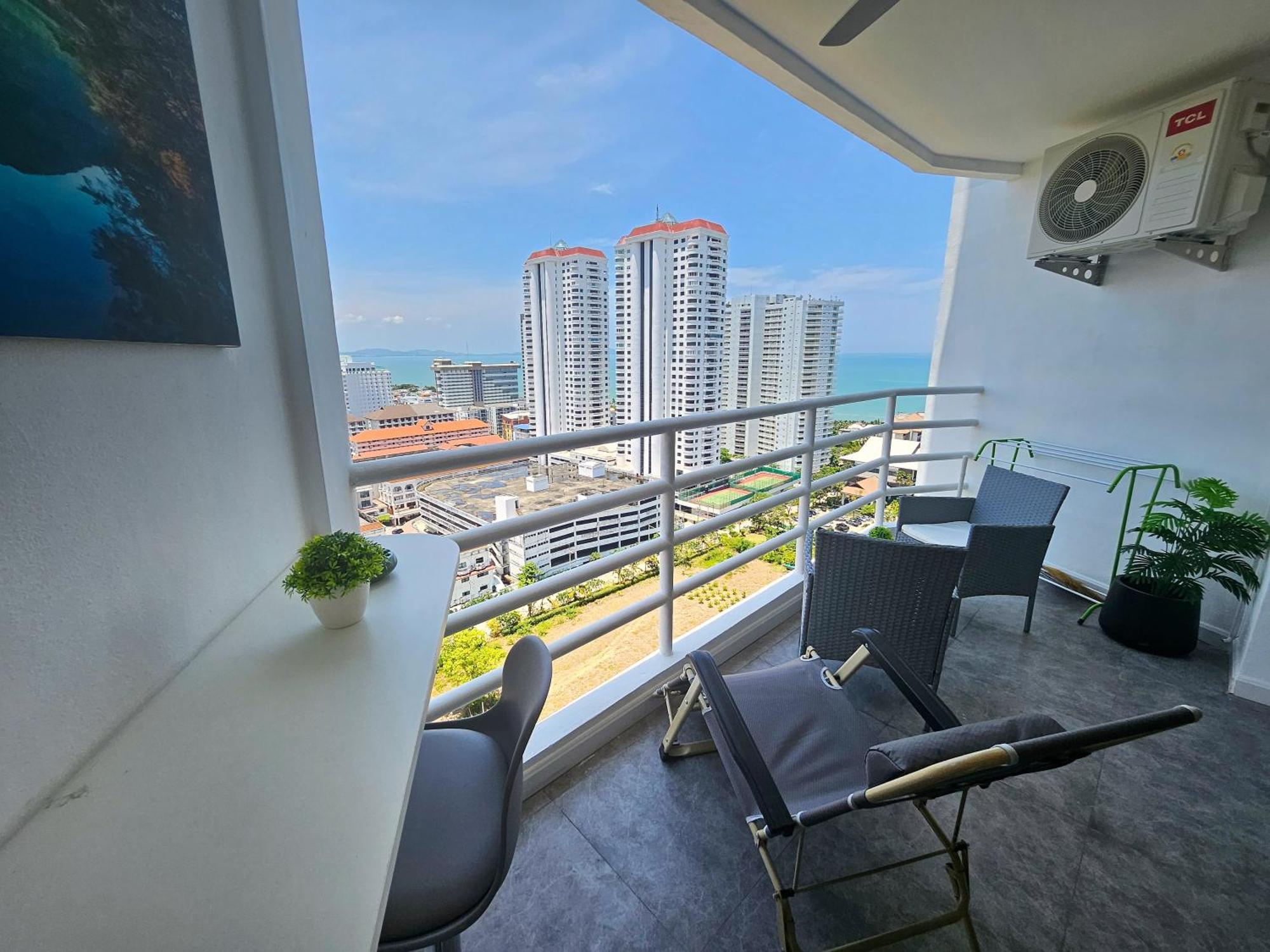 View Talay 5 Jomtien Beachfront 파타야 외부 사진