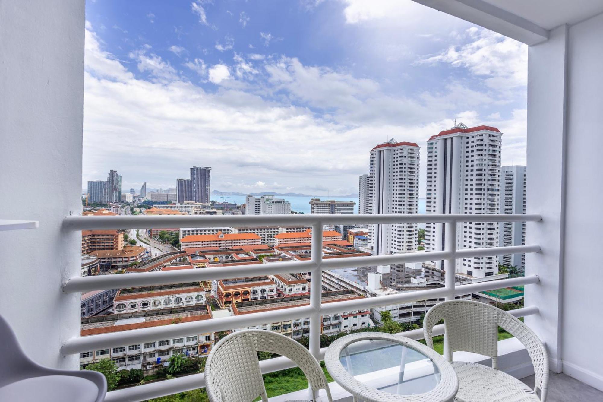 View Talay 5 Jomtien Beachfront 파타야 외부 사진